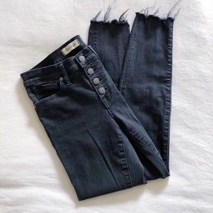 Madewell | Petite 9” High-Rise Skinny Jeans